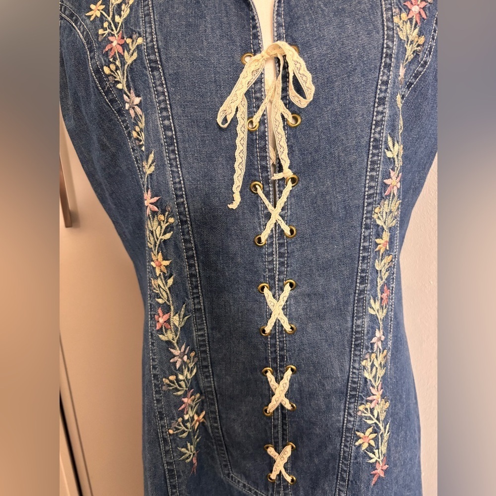 Vintage Embroidered Denim Farmer’s Market Maxi Dress - Picture 6 of 8